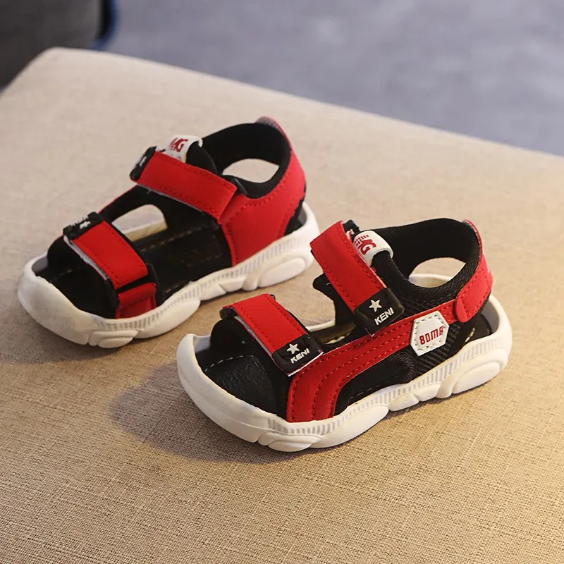 

2021 summer new girl's sandals girl's Princess student shoes fashion casual soft sole light children's beach shoes