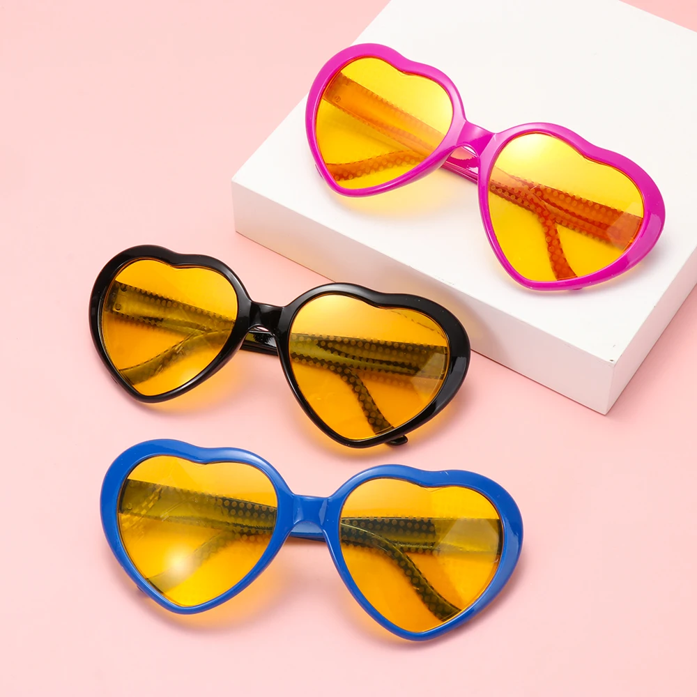 Женские солнцезащитные очки с дифракцией в форме сердца