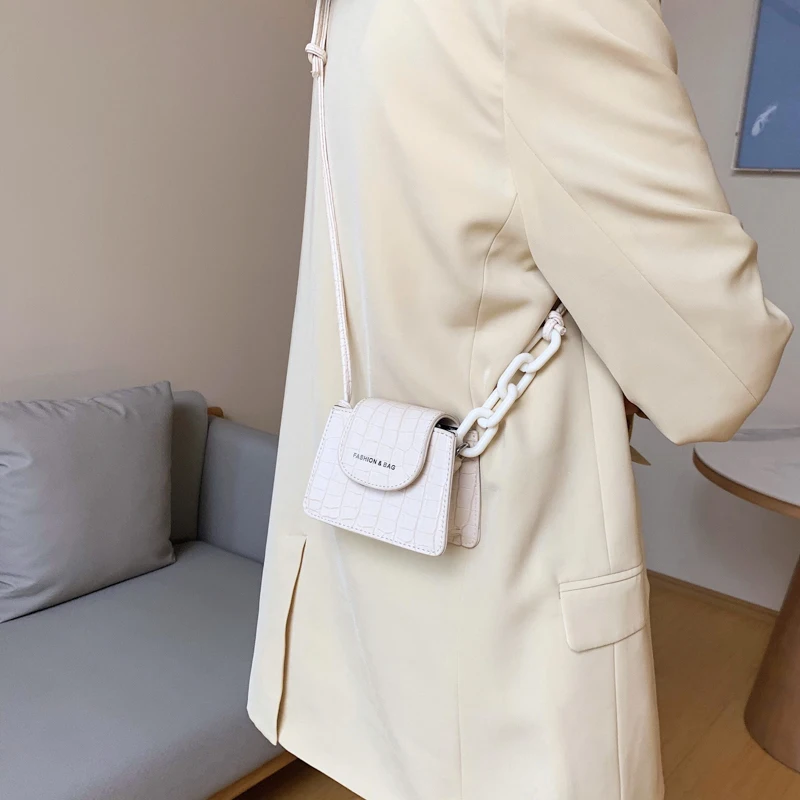 Супер-мини сумки через плечо из искусственной кожи с толстой цепочкой для женщин