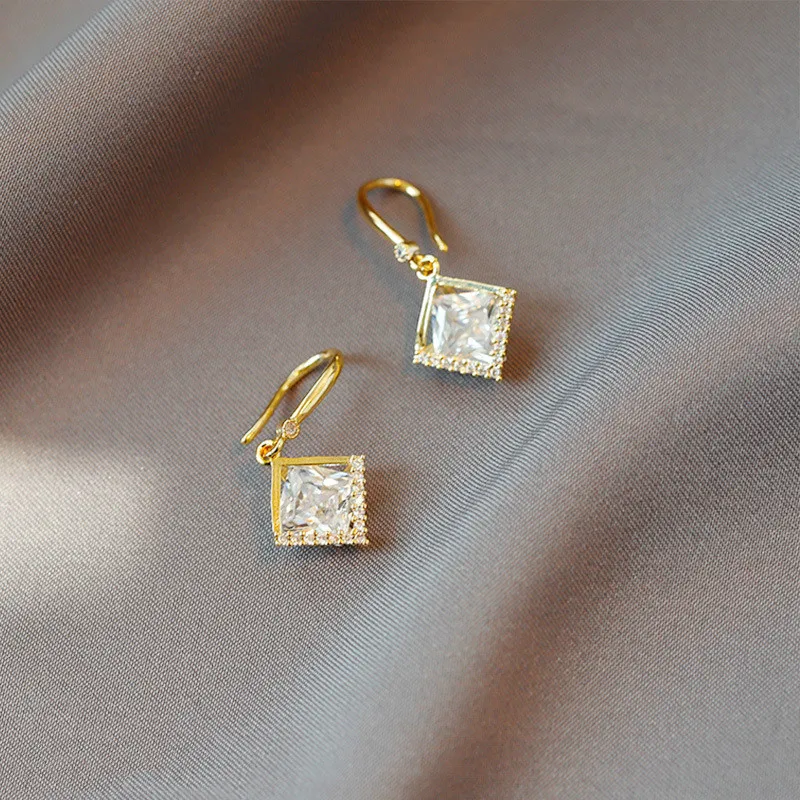 Женские квадратные серьги-подвески корейские геометрические Стразы модные из