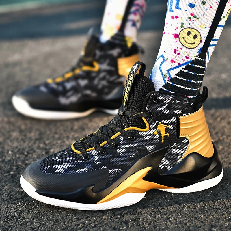 

Autumn Winter Basketball Shoes For Men Athletic Breathable Boots Outdoor Sneakers Wear Resistant Non-slip Sports Training Shoes