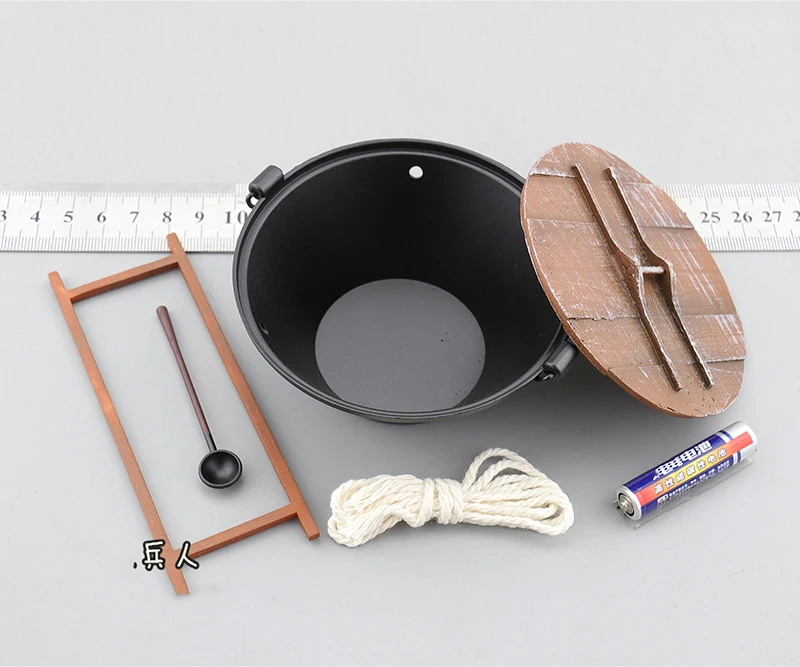 

1/6 Scale QOM- 1017 Iron Pot Spoon With Shelf Models for 12''Figures Bodies DIY Accessories