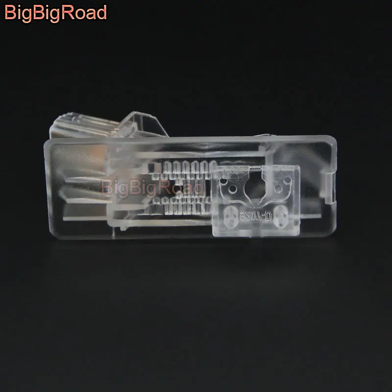 

BigBigRoad Vehicle Camera Bracket Fit For Renault Duster / Dacia Duster 2010 2011 2012 2013 2014 Car Rear View Camera