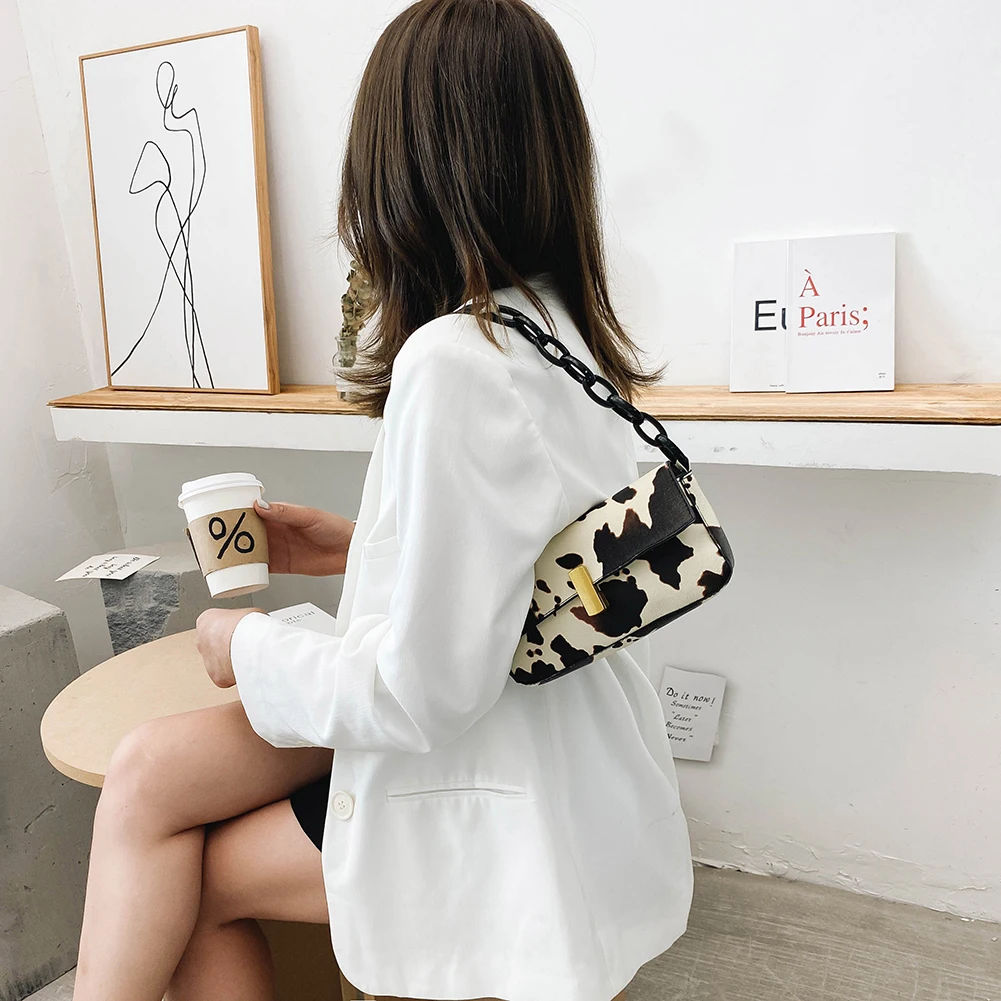 

Fashion Cow Milk Pattern Handbag PU Leather Women Acrylic Chain Underarm Shoulder Bags Female Casual Totes Underarm Bags