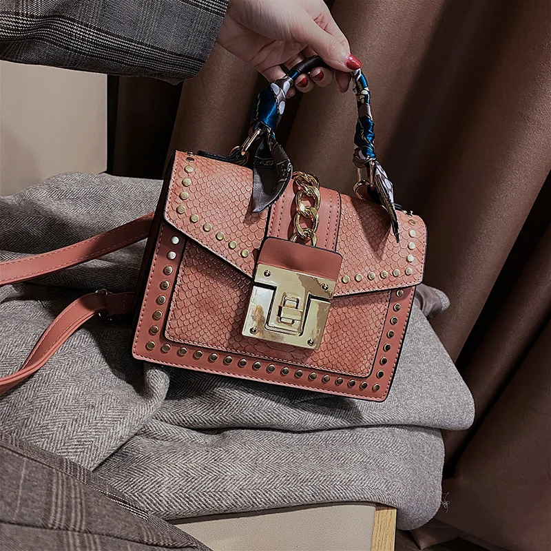 

Women Leather Wild Curtain Bag Fashion Wheel Chain Quast Organ Bags Designer Famous brand luxury handbags Women's pockets