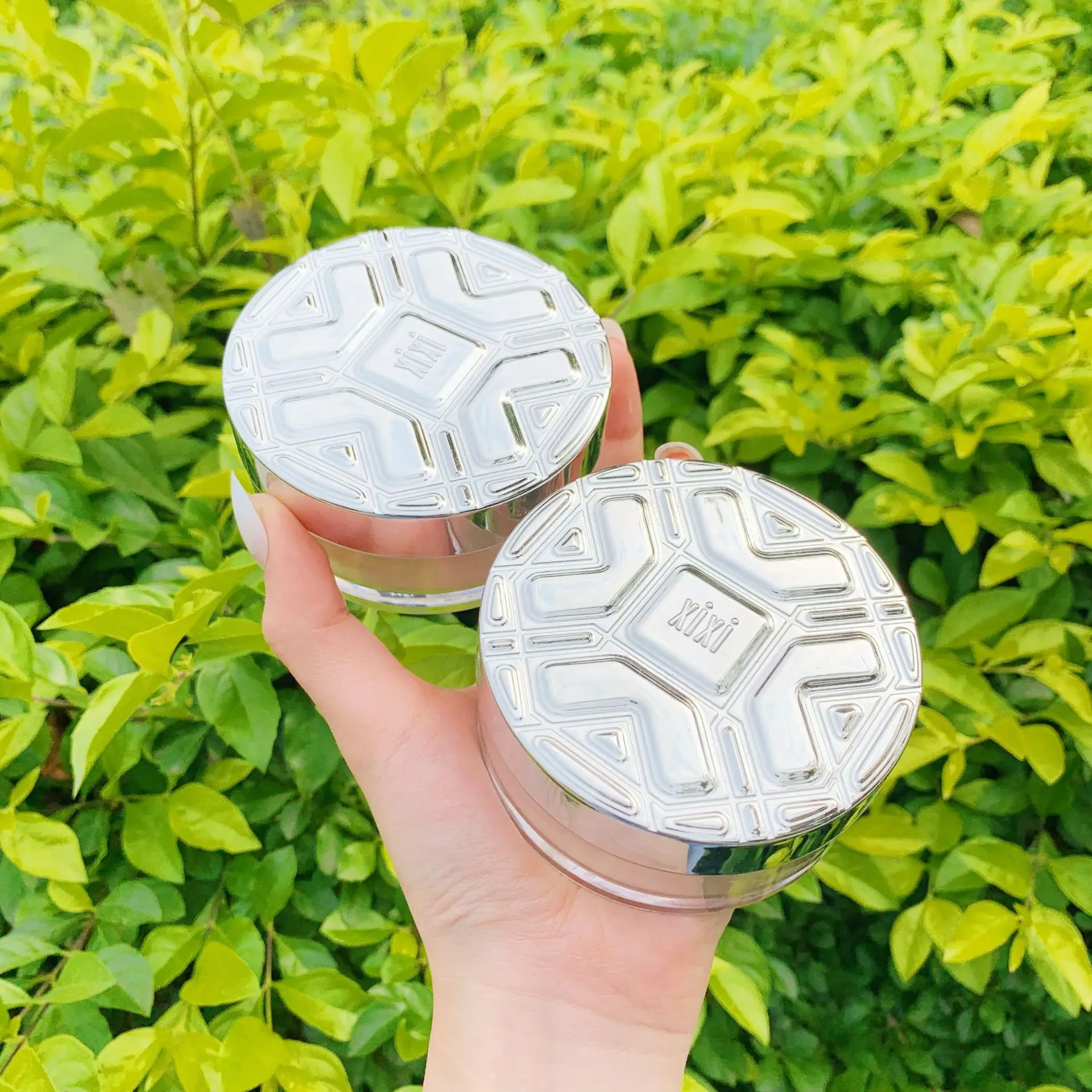 

New Makeup Waterproof Long Lasting Face Powder 2 Color Loose Powder Face Makeup Skin Finish Oil Control Powder Face Loose Powder