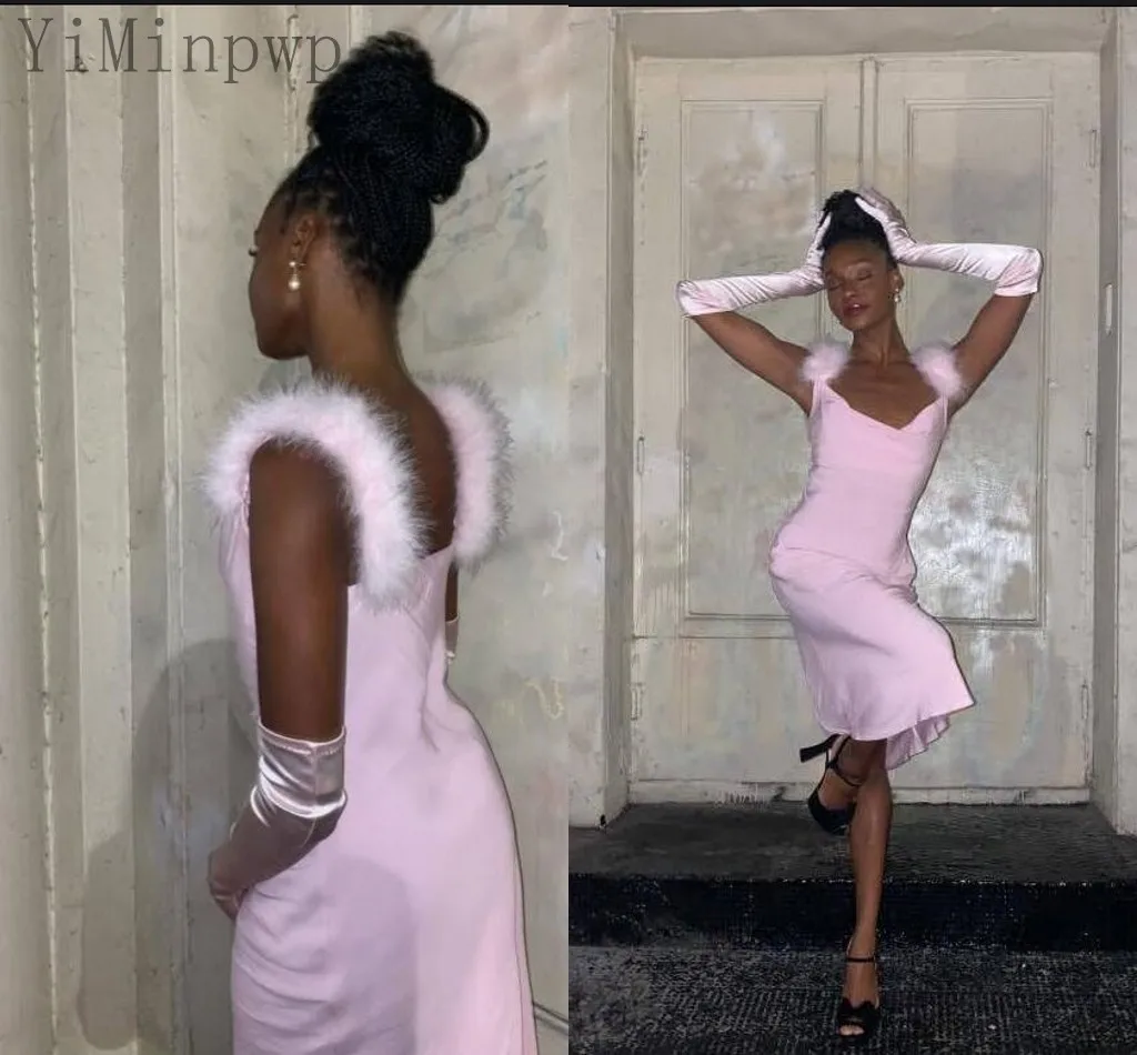 

Baby Pink Cocktail Party Dresses for Women Spaghetti Knee Length Feathers Short Evening Prom Gowns robes de cocktail Customized
