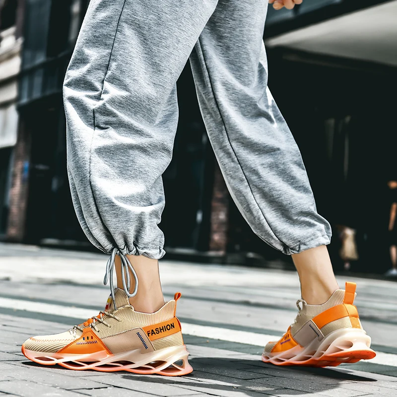 

Fashion Black Mesh Breathable Running Shoes Men Blade Shoes Trainers Big Size 45 46 Platform Athletic Sneakers Men's Sport Shoes