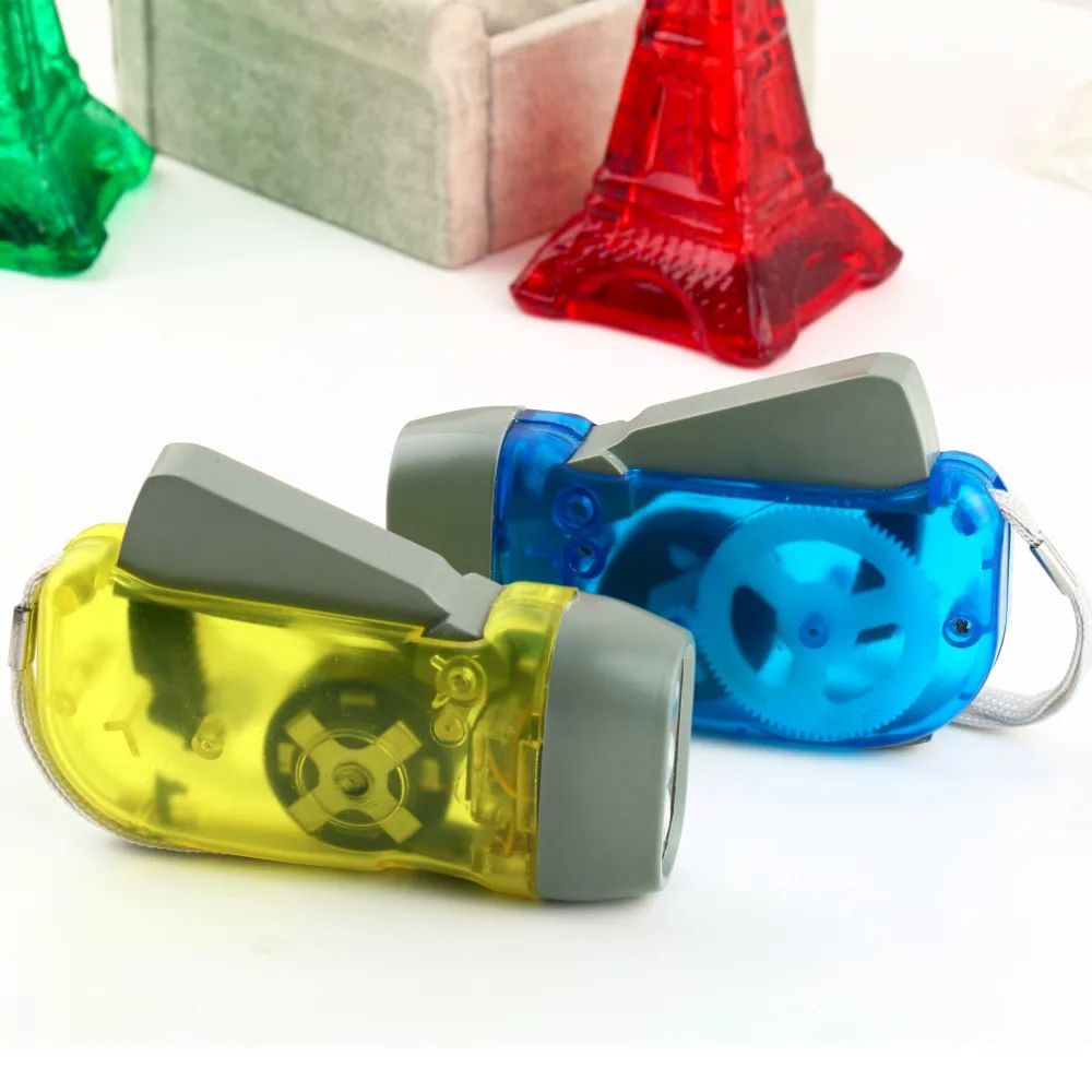 3 LED Dynamo Wind Up Flashlight Hand-pressing Crank NR No Battery Torch Hot drop shipping | Спорт и развлечения