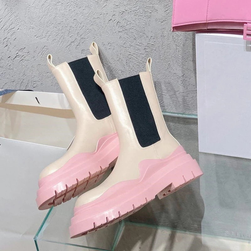 Женские сапоги до середины икры модные теплые зимние на платформе и толстой