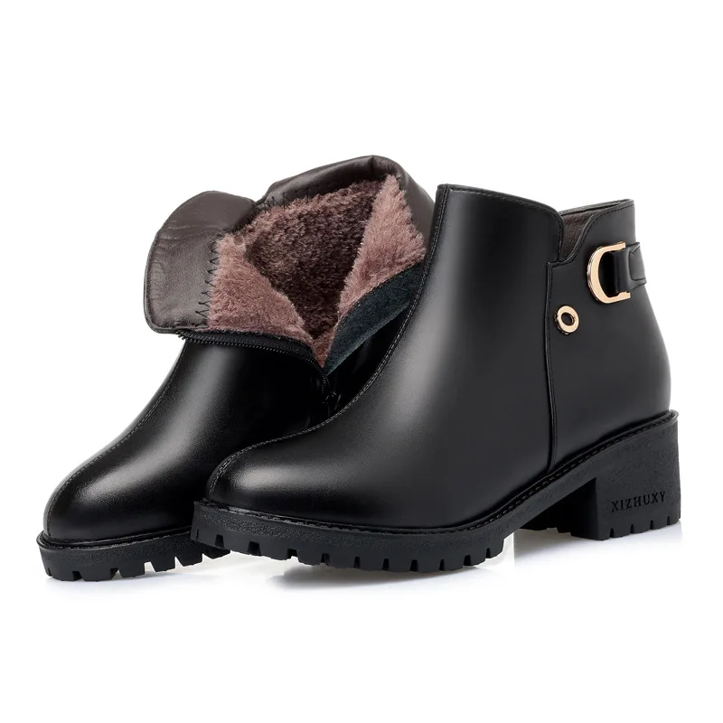 

Женские теплые ботинки с мехом, из натуральной кожи, на платформе