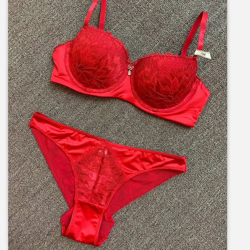 Бюстгальтер пуш ап + трусы женские кружевные 6 цветов размер в ассортименте 2