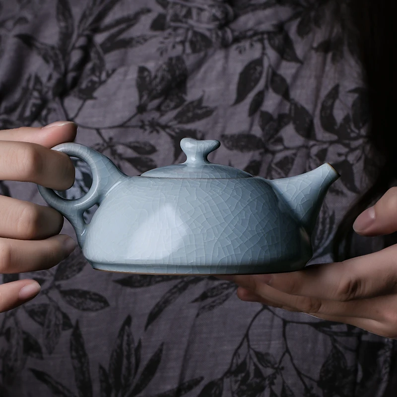 

Confucian Device Holly Ru Ware Teapot Single Ceramic Teapot Ru-Porcelain Office Tea Making Device Gracked Glaze Large Capacity