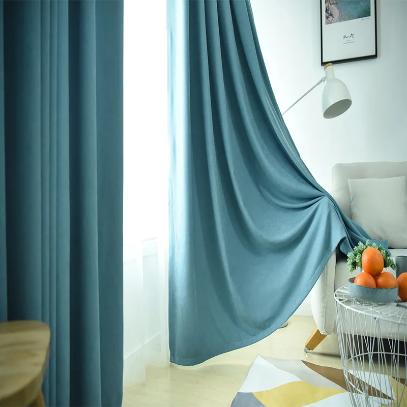 Сплошные затемненные шевронные термоизолированные современные шторы для