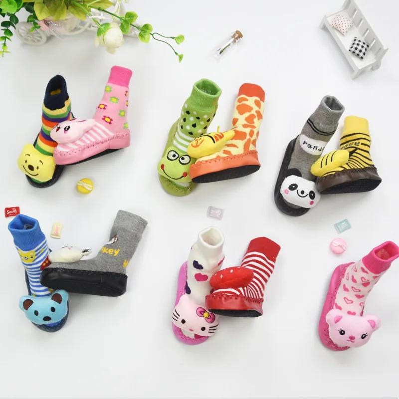 Носки детские резиновые нескользящие с погремушками DS9 |