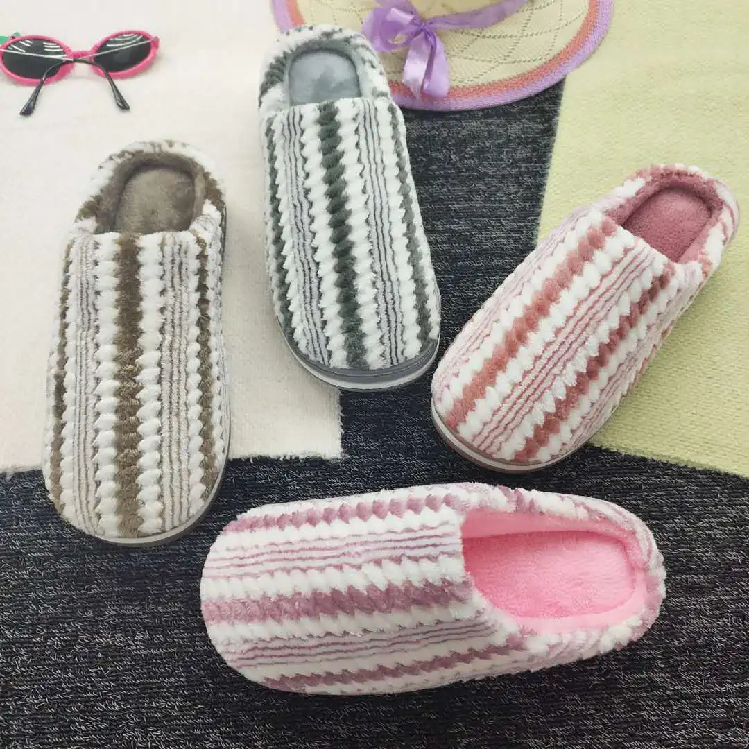 

Men's and Women's New Comfortable Soft-soled Cotton Slippers Warm Flannel Home Cotton Drag Home Couple Shoes