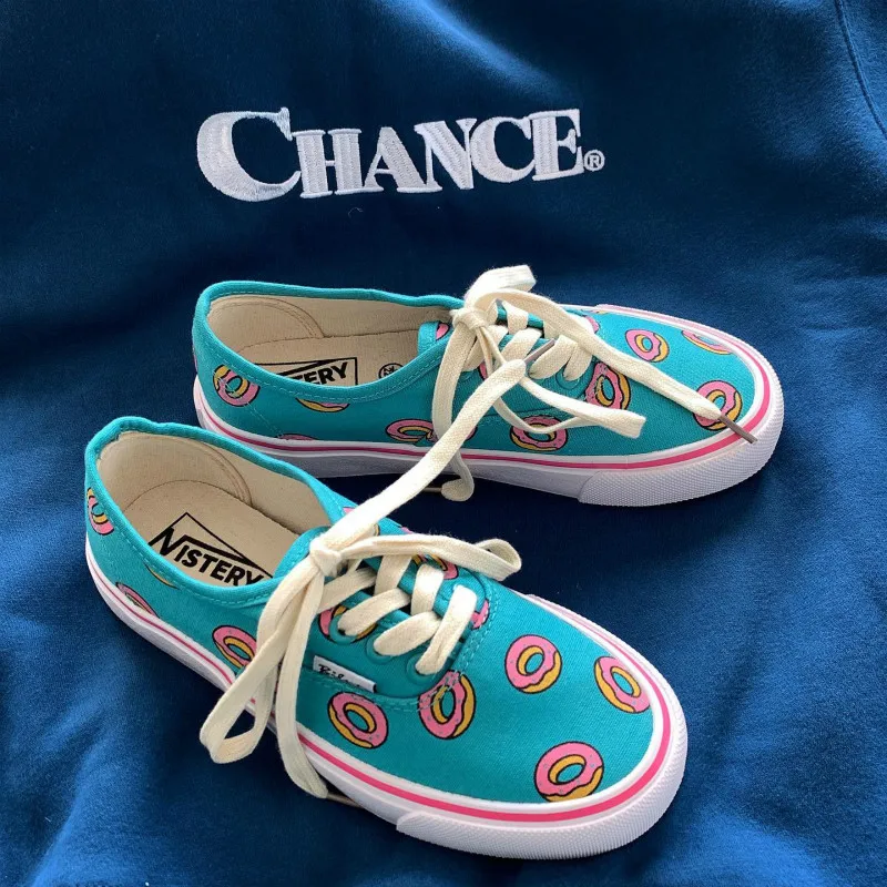 

Girl Chic Canvas Shoes Spring Autumn Cartoon Doughnut Cute Sneakers with Donut Print Casual Shoes Trainers 35-40 Low Lace Up