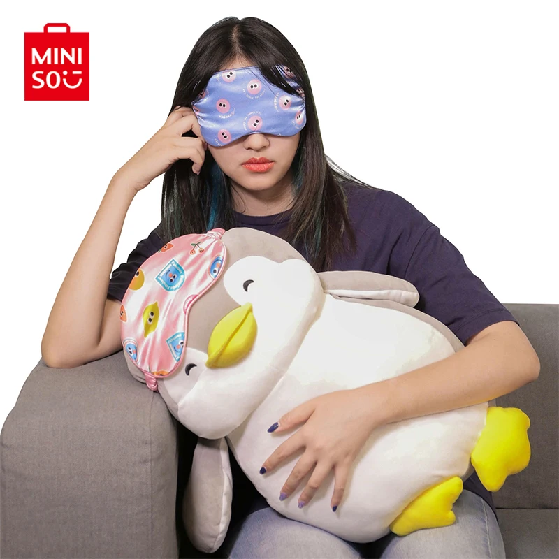 

MINISO Penguin Plush Toy Penguin Plushie Big Plush Toy Stuffed Cuddly Toy for Kids Soft Doll Cute Animal Plush Pillow 20cm/48cm