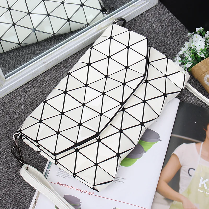 

Hot Sale Ins HUNI Creative Trend Envelope Bag Leisure Magnetic Buckle One Shoulder Diamond Diagonal Shopping Bag