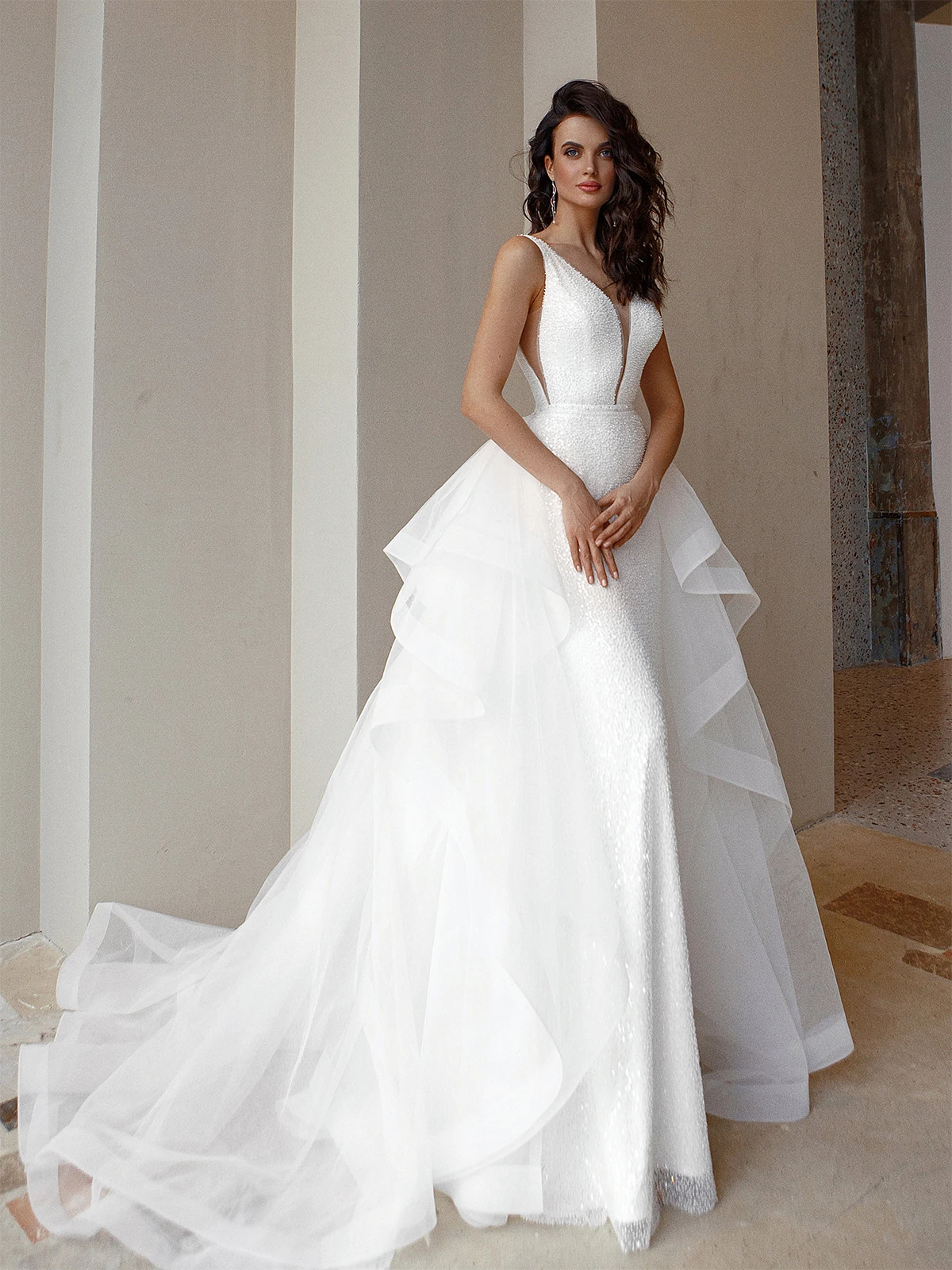 

Glitter Sequins Mermaid Wedding Dress Detachable Tulle Overskirt Bling Beads 2022 Luxury Sleeveless V-Neck Sexy Bridal Gowns