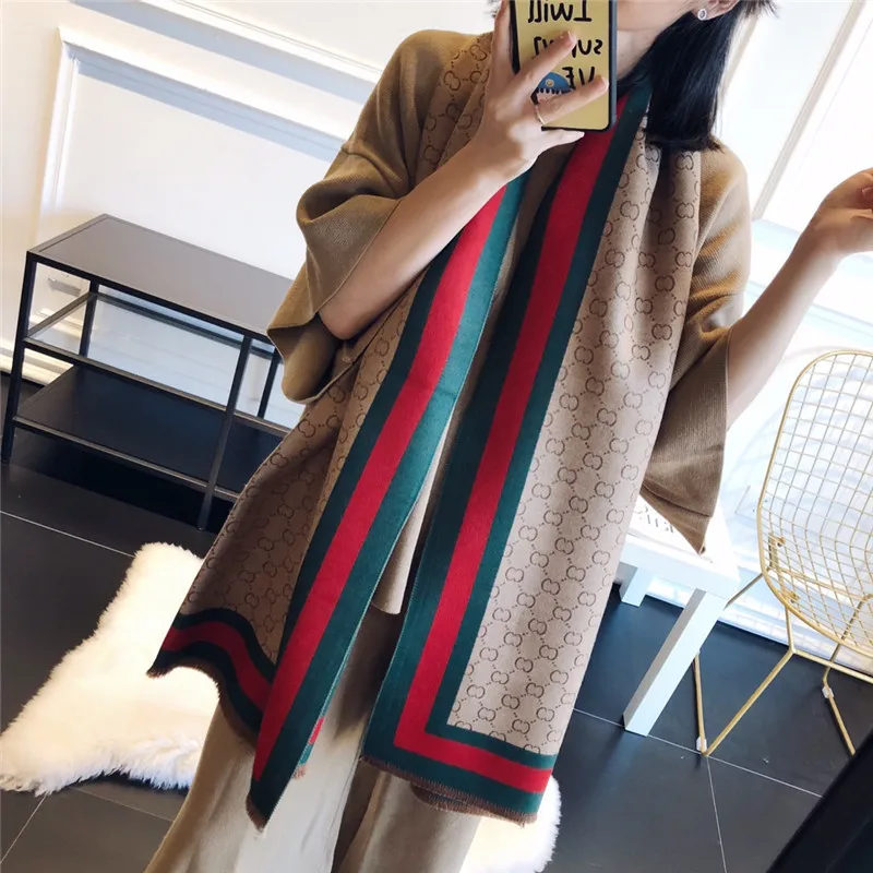 

Autumn and Winter Fashion Elegant Ladies Cashmere Shawl Trend Versatile Warm and Cold-proof Scarf WJD001