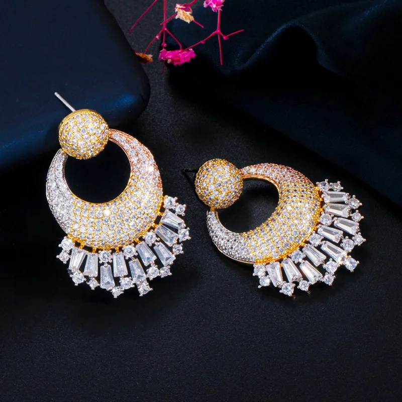 Серьги-подвески женские из желтого золота с инкрустацией E574 Геометрическая