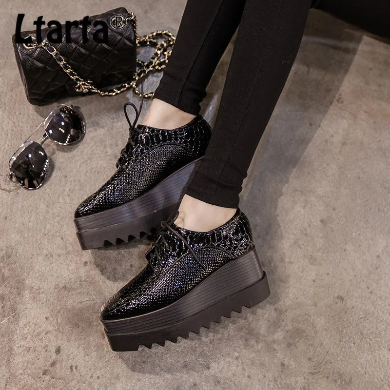 Кроссовки LTARTA с квадратным каблуком повседневная обувь толстой подошвой цвет