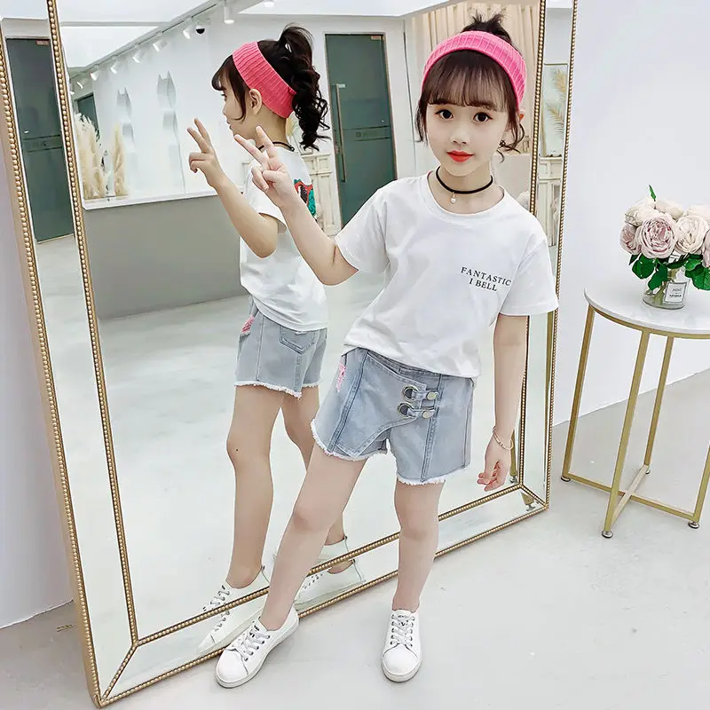 

New 2020 Summer Kid Baby Girls Denim Shorts Children Buttons Casual Short Jeans Toddler Girls Fashion Hole Pants Clothes W69