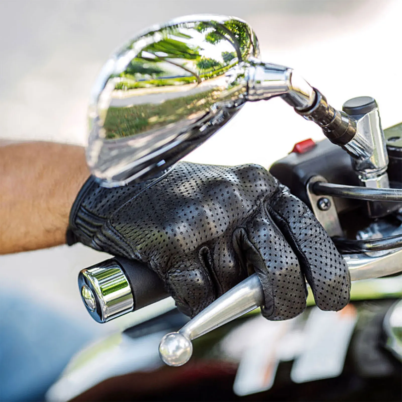 

Wear Resistant Motorcycle Gloves Touch Screen Design Windproof Keep Warm Breathable Leather Gloves Moto Riding Accessories