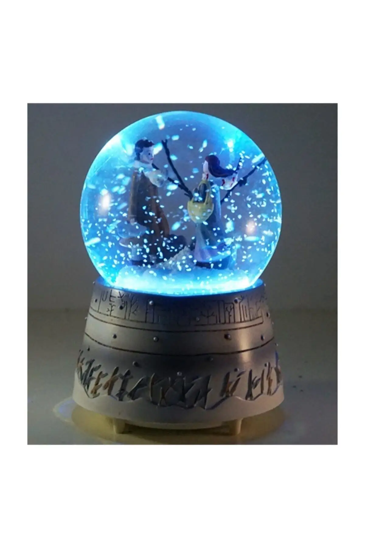 Зимняя сказка автоматический струйный музыкальный светящийся большой размер