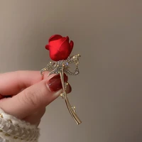 lady elegant beautiful rose flower brooches for women luxury rhinestone bouquet corsage banquet dress collar pin accessories