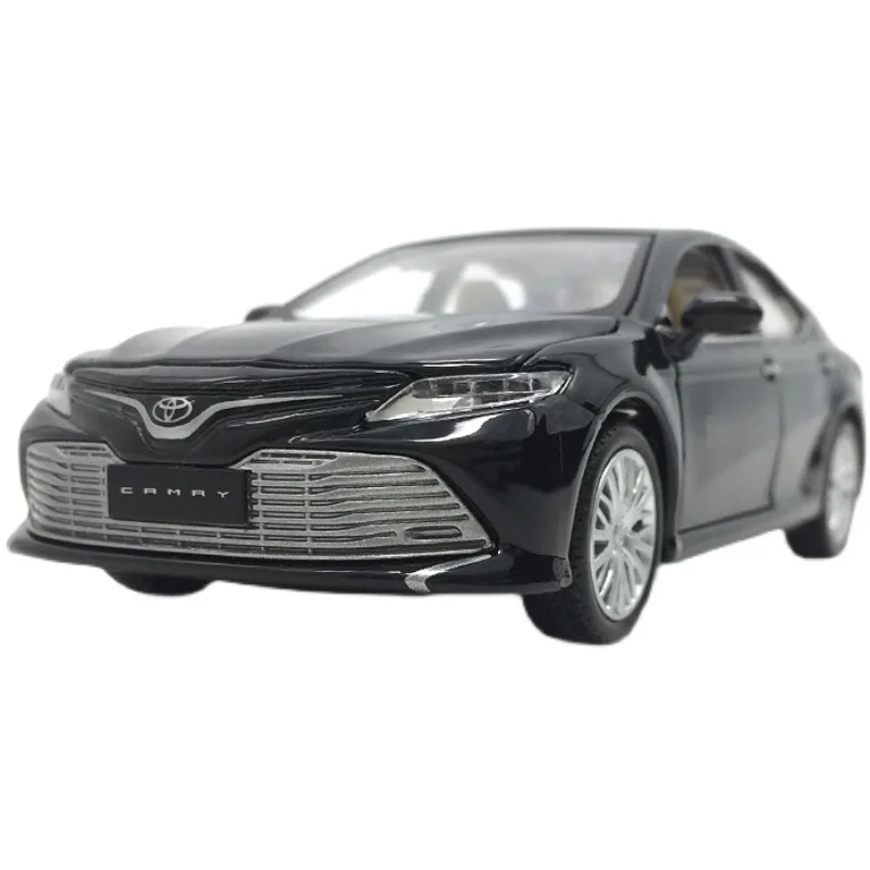Имитационная модель автомобиля Camry 8 8-го поколения Toyota в масштабе 1:32 легкового