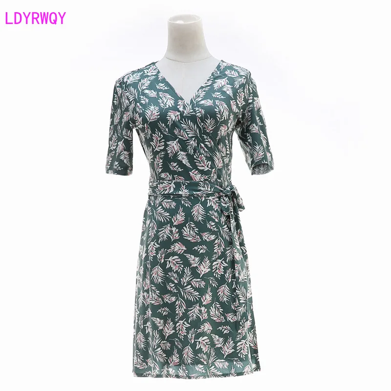 

LDYRWQY spring and summer new Korean women's fashion printing V-neck was thin temperament lace-up wrap beach short dress