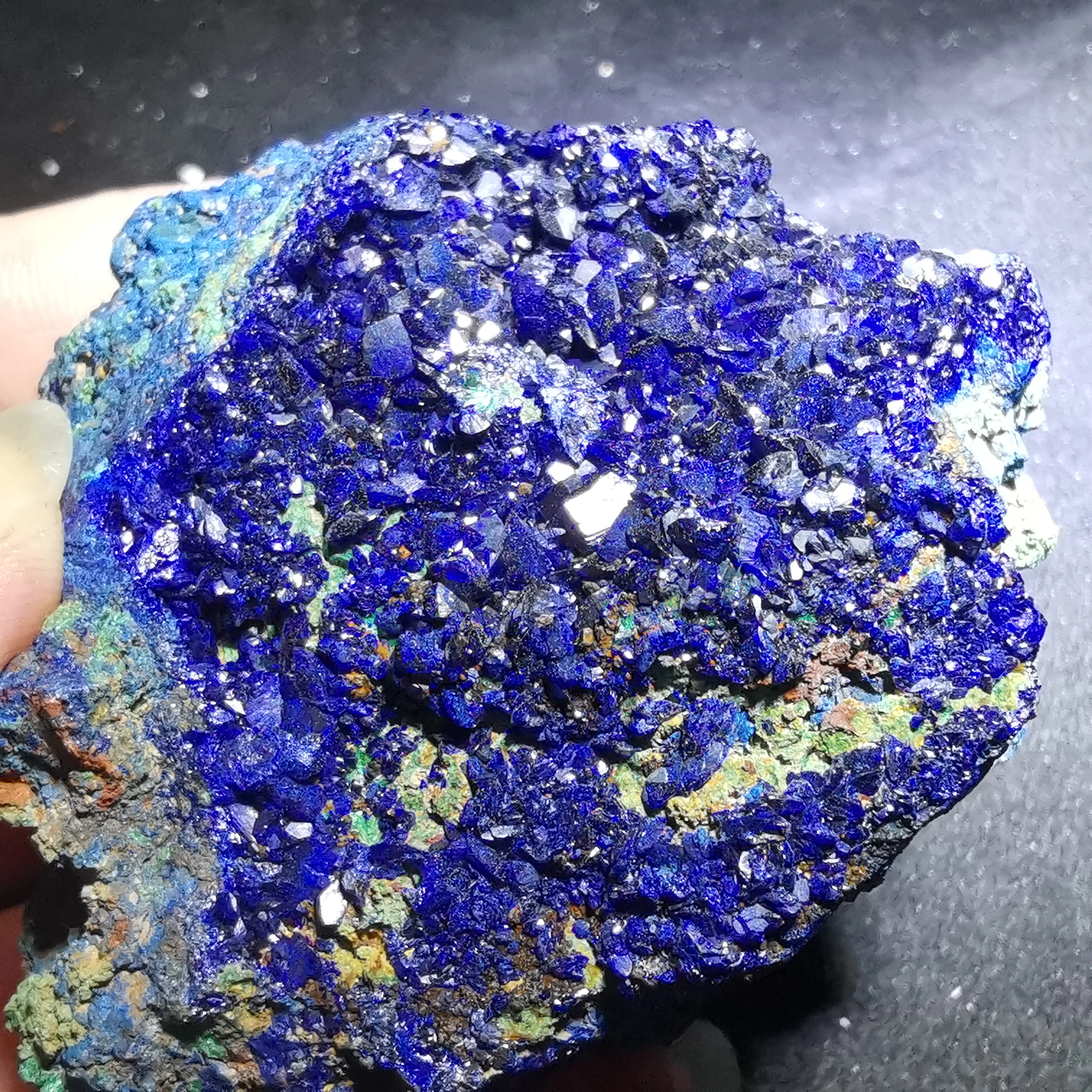 

174.9gRare natural quartz crystal natural blue copper ore Malachite gemstone symbiotic energy healing mineral home decoration