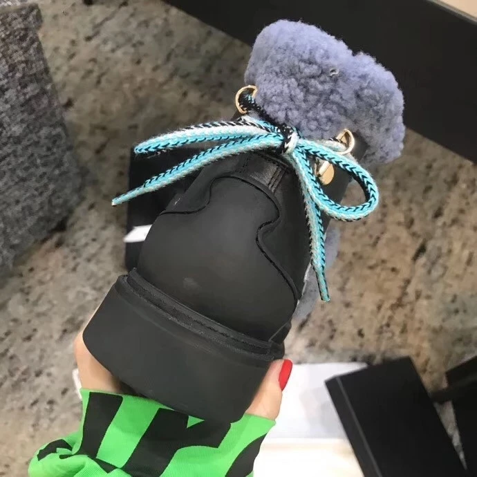 

2021 New Winter Wool Snow Boots for Women Lace Up Genuine Leather Fur Shoes Non-slip Fashion Designer Boots Brand Luxury Gothic