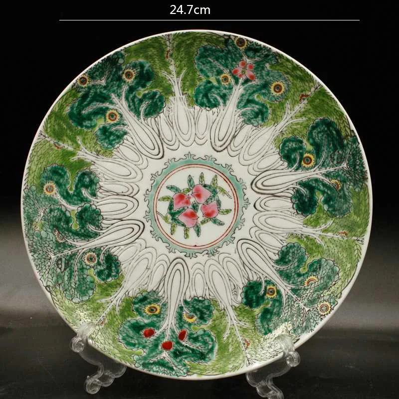 

Jingdezhen Factory Goods Cultural Revolution Porcelain Old Hand-painted Chinese Cabbage Dish Collection Plate