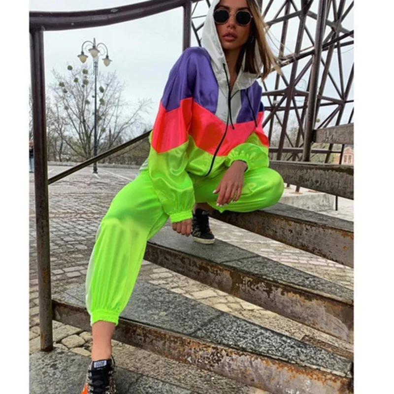 Женский сексуальный тренировочный костюм печворк на молнии с капюшоном длинным