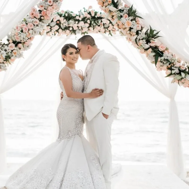 Luxury Aliexpress France Crystal Mermaid Wedding Dresses Beading Chapel Long Train Appliqued Bridal Gowns Backless abiti da spos