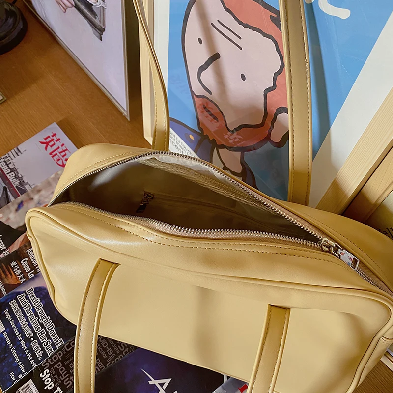 Large Capacity Women Handbags Soft PU Leather Ladies Shoulder Bag Simple Fashion Solid Color Female Underarm Bags Travel Tote