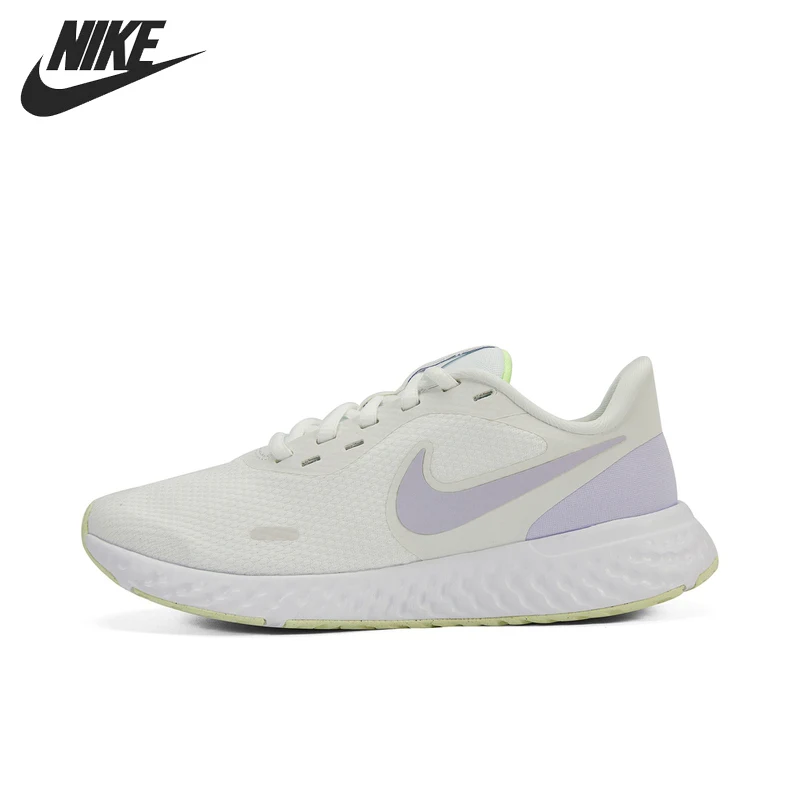 

Оригинальное новое поступление, женские кроссовки для бега NIKE WMNS NIKE REVOLUTION 5