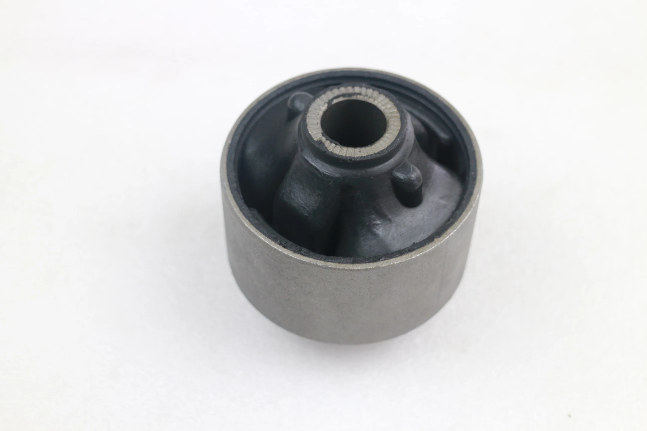 Втулка нижнего рычага 48655-28020 2 шт. подходит для TOYOTA CAMRY Saloon LEXUS ES (GSV4 _ ACV4 _) 3 5 |