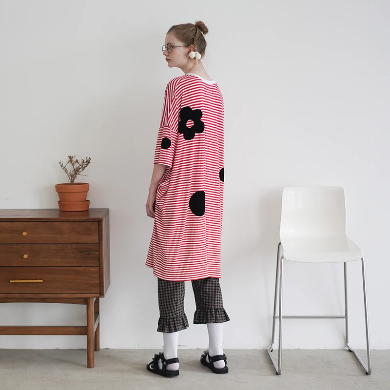 Женское свободное платье футболка imakokoni длинное летнее в полоску с оригинальным