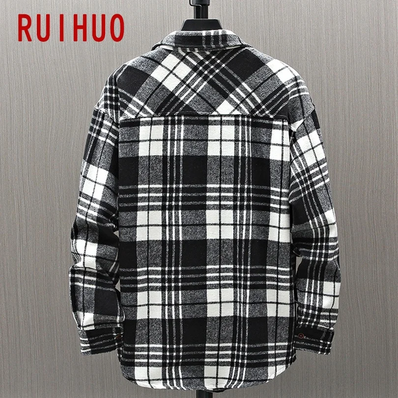 

RUIHUO Plaid Shirt Men Clothing Harajuku Tops Shirts For Men Fashion Japanese Streetwear Korean Clothing M-3XL 2021 New Arrivals