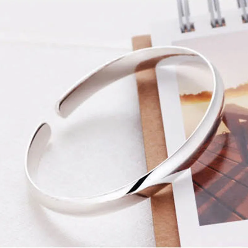 

MEYRROYU Sterling Silver 2021 Newly Arrival Temperament Gorgeous Glossy Round Width Bangle High Quality Handmade Jewelry Female