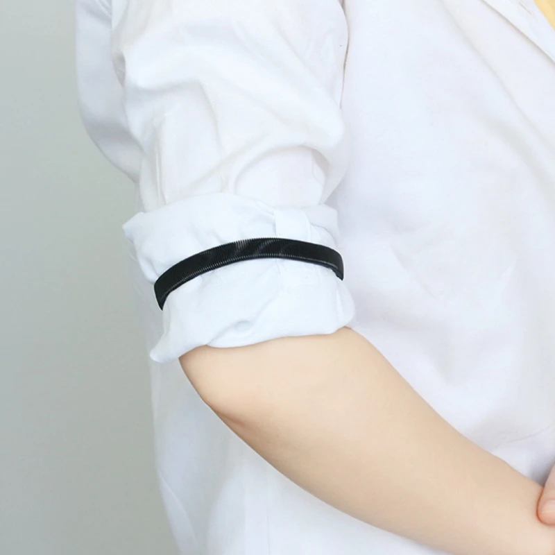 

Men's Metal Spring Bracelet Environmental Protection and Anti-Leg Color Best Gift for Husband