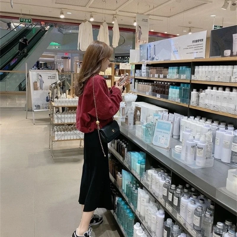 

Винная джинсовая куртка для женщин, осень 2021