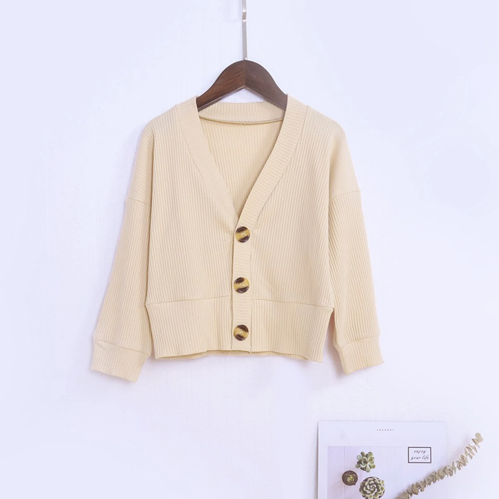 

2021 Baby Girls Knitted Cardigan Single Breasted Long Sleeve Casual Outwear Solid Color Spring and Autumn