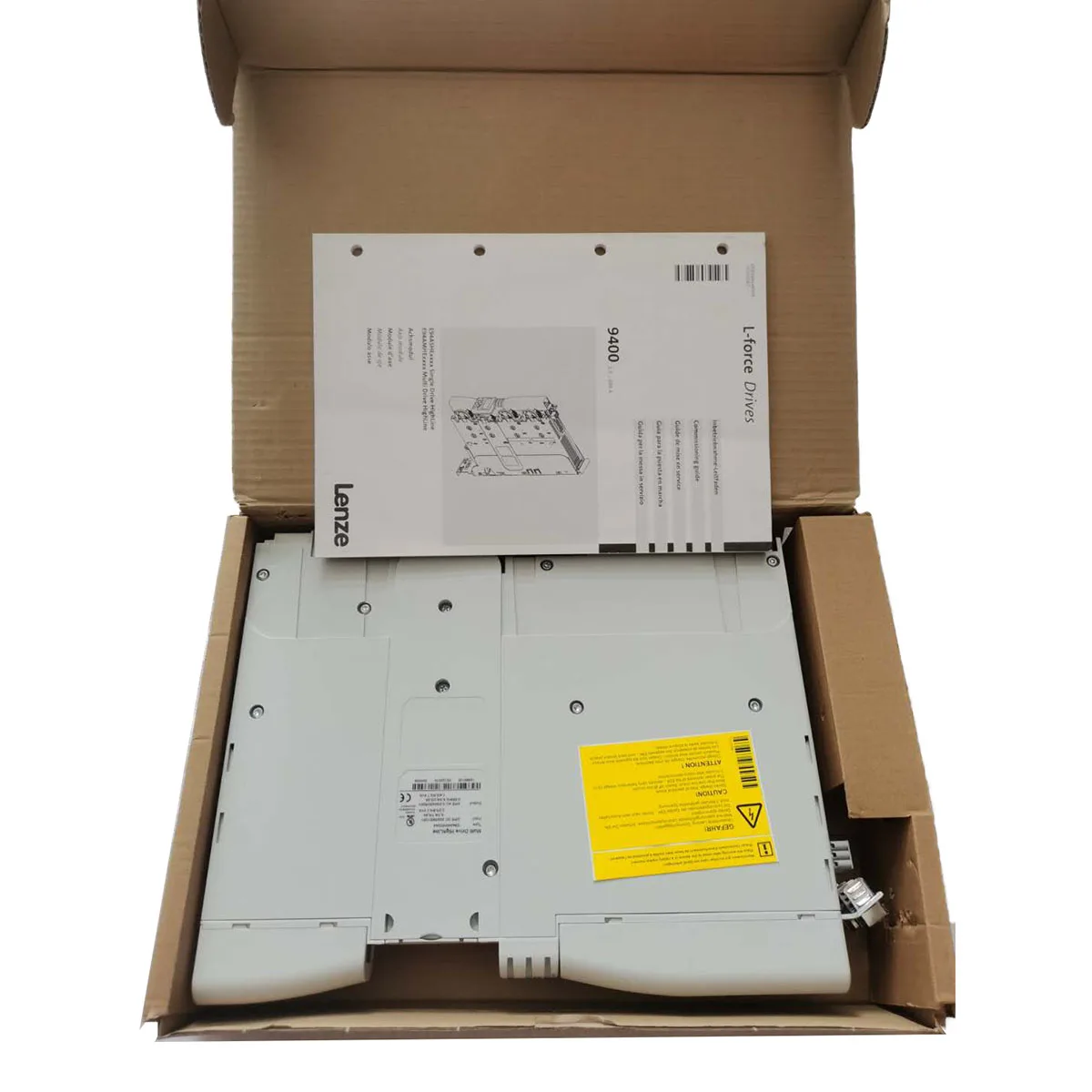 

Новый в коробке E94AMHE0044 Lenze 9400 мультиприводной высоколинейный E 94 amhe 0044 конвертер