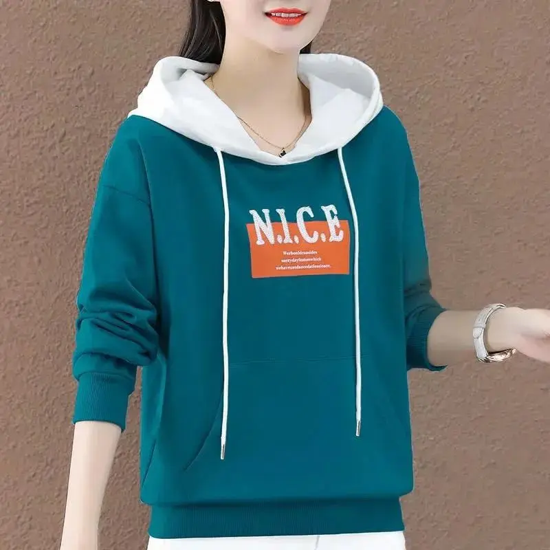 

Большой свободный свитер с капюшоном, Новинка осени 2021, контрастное пальто в иностранном стиле, хлопковый Тонкий Универсальный Женский Топ ...