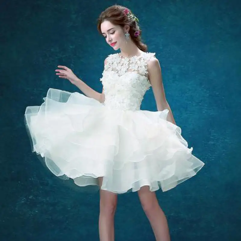 

Sweet Vestidos Short Quinceanera Dresses Sleeveless Party Dress Classic Lace Flower Ball Gown Robe De Bal Plus Size